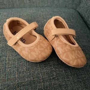 Baby dress shoes